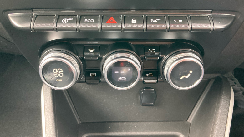 Dacia Duster 1.0 TCe 90 Prestige 5dr [6 Speed] Petrol Estate